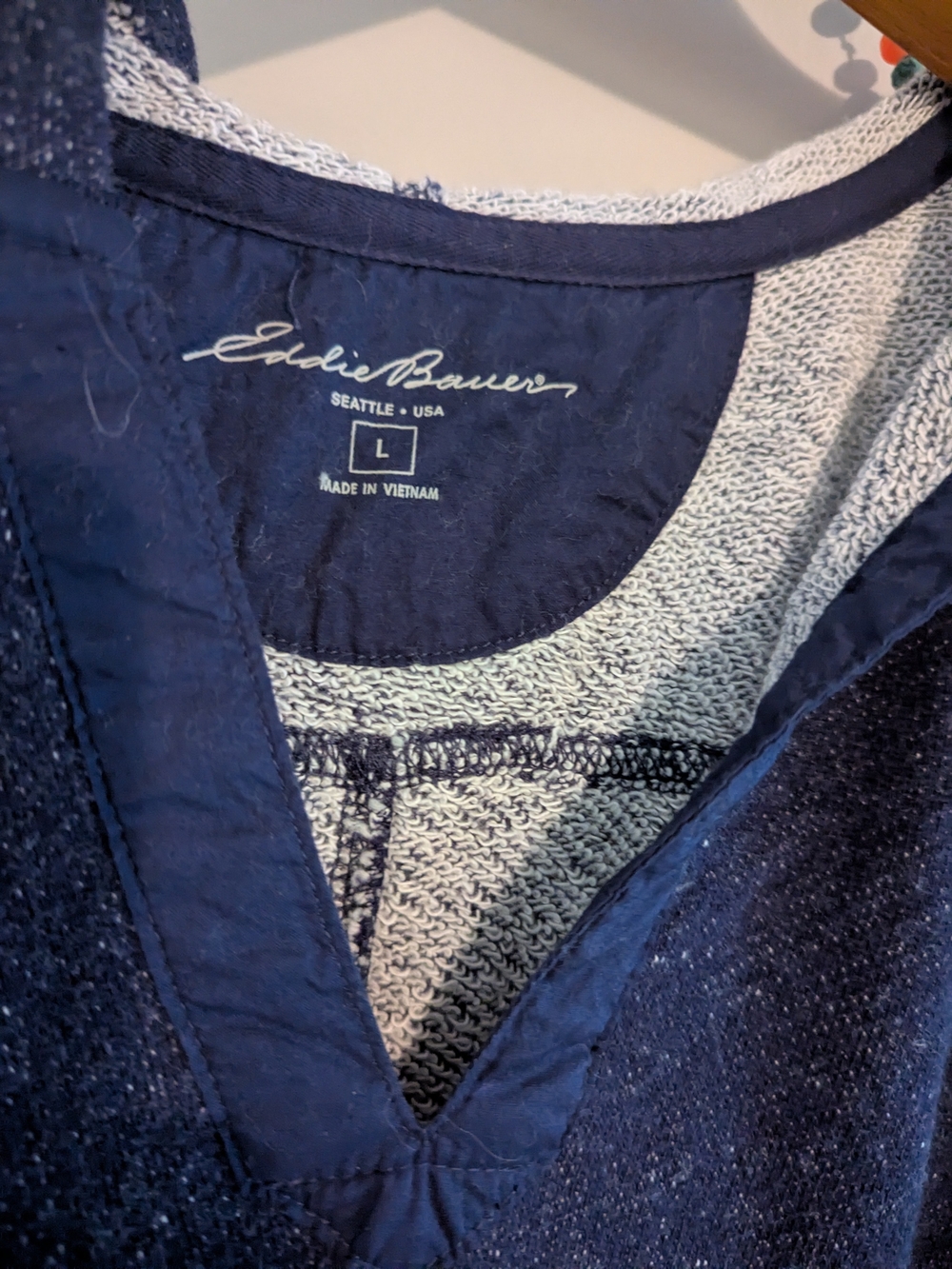 Sweater Subcategory Identification - Picture 2 of 4